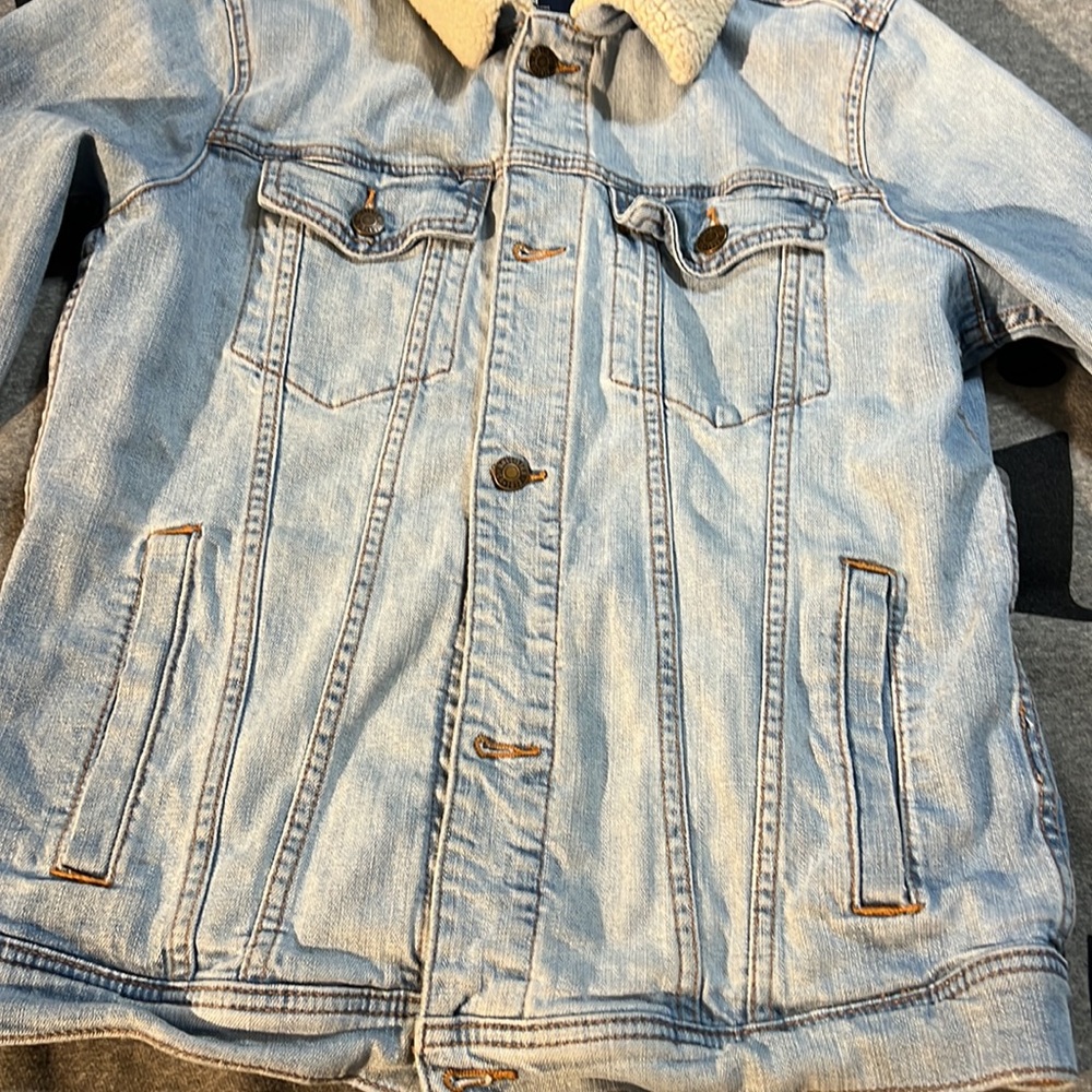 Jacket - Picture 3 of 6